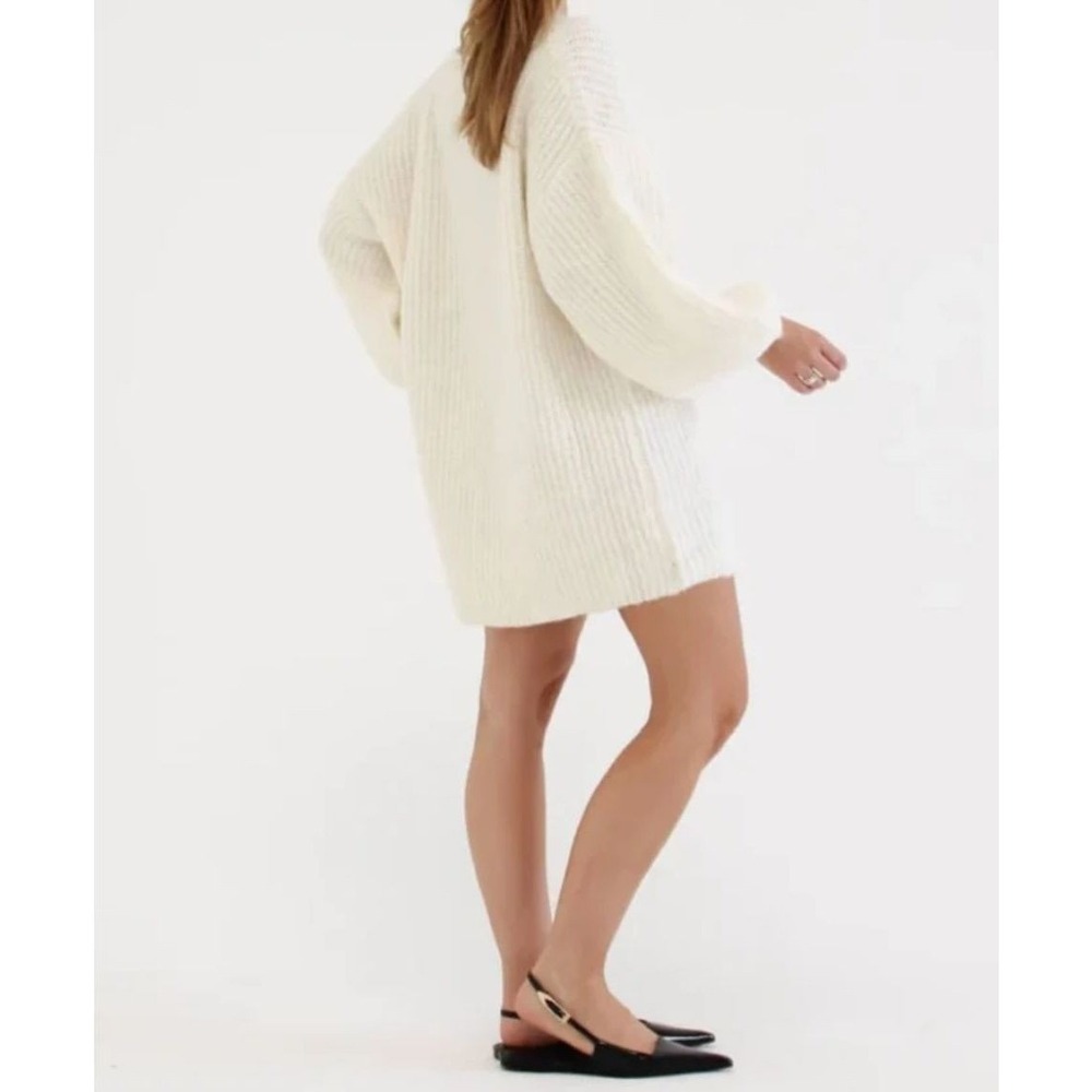 Rumored Revolve Oversized Knit L Sweater Dress Cream Balloon Sleeve Cozy - Picture 7 of 8